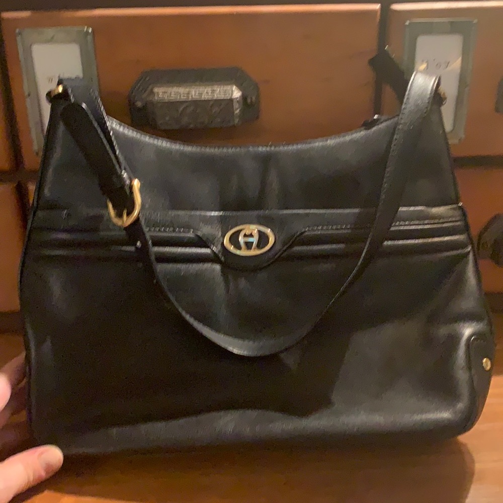 Vintage black leather Etienne Aigner bag